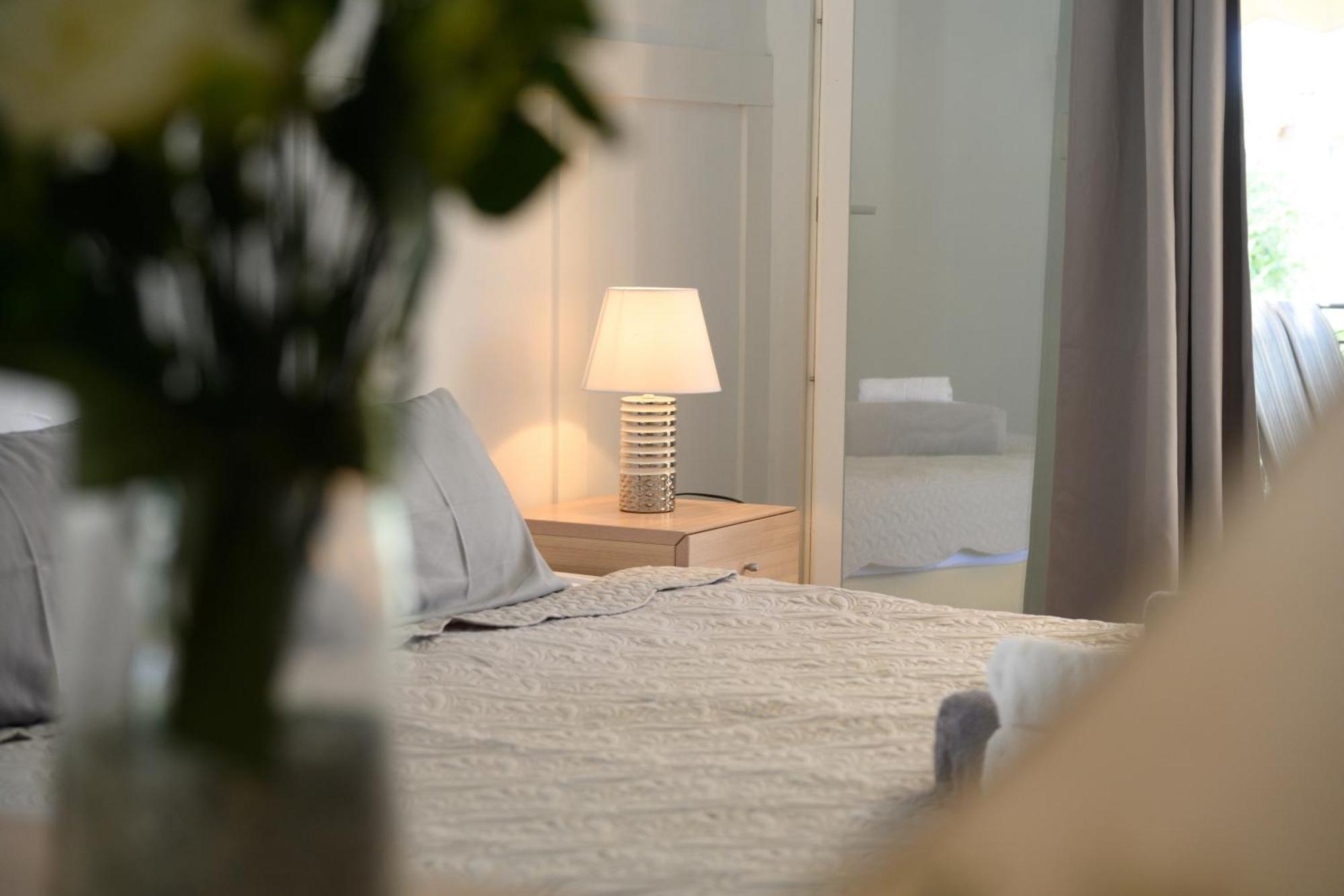 Olive Grove Poolside Apartments Benitses  Ngoại thất bức ảnh