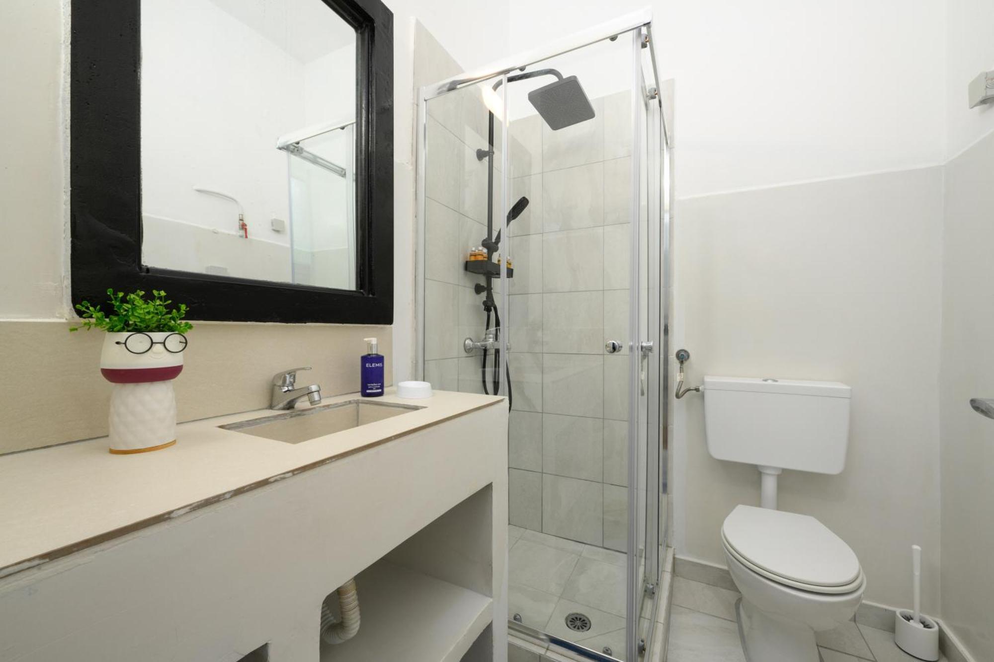Olive Grove Poolside Apartments Benitses  Ngoại thất bức ảnh