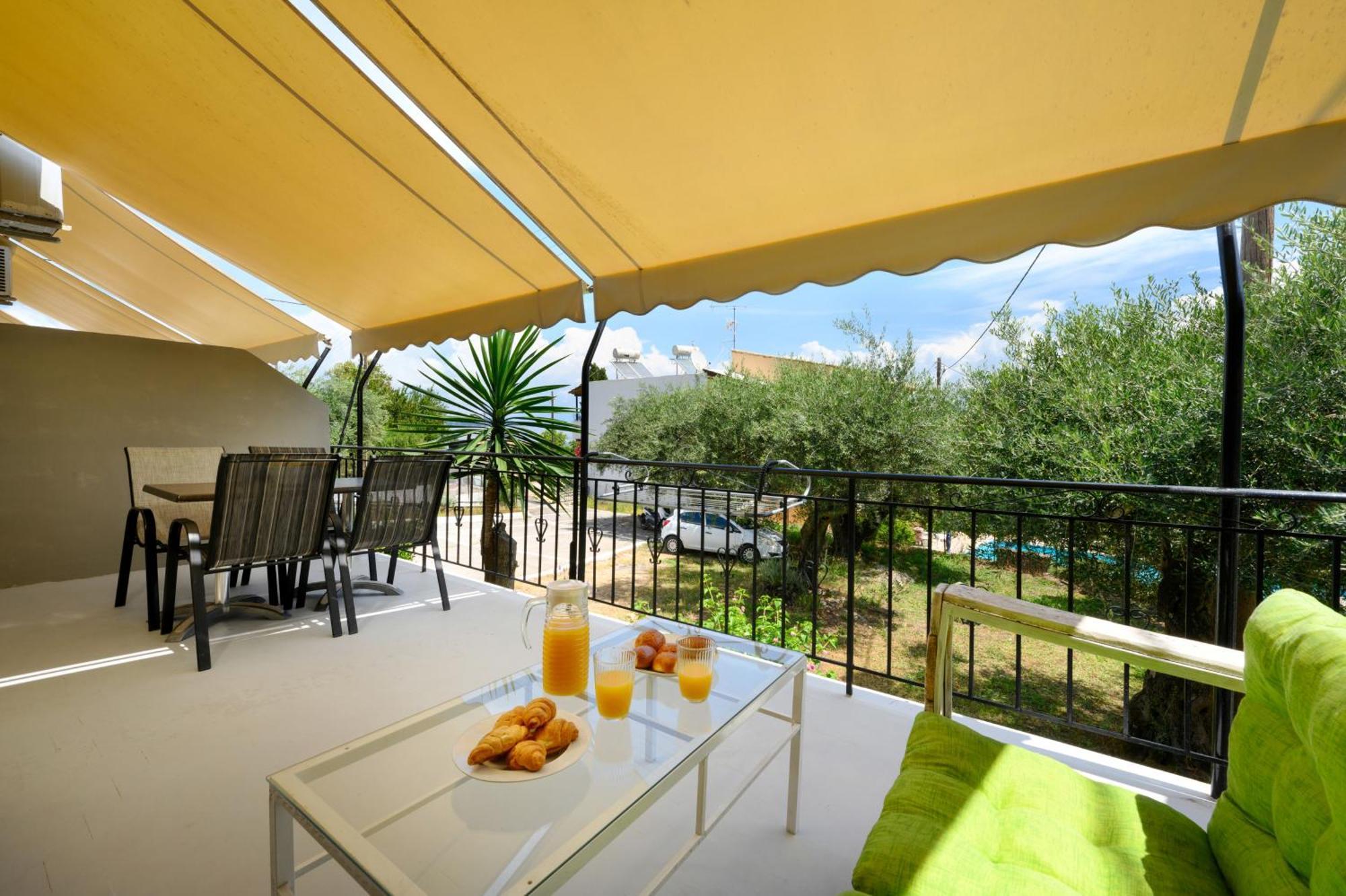 Olive Grove Poolside Apartments Benitses  Ngoại thất bức ảnh